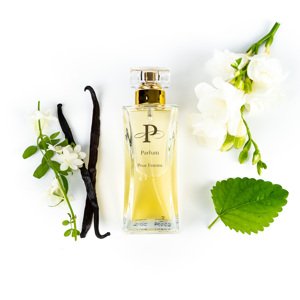 PURE No.82  Parfémovaná voda Velikost: 50 ml